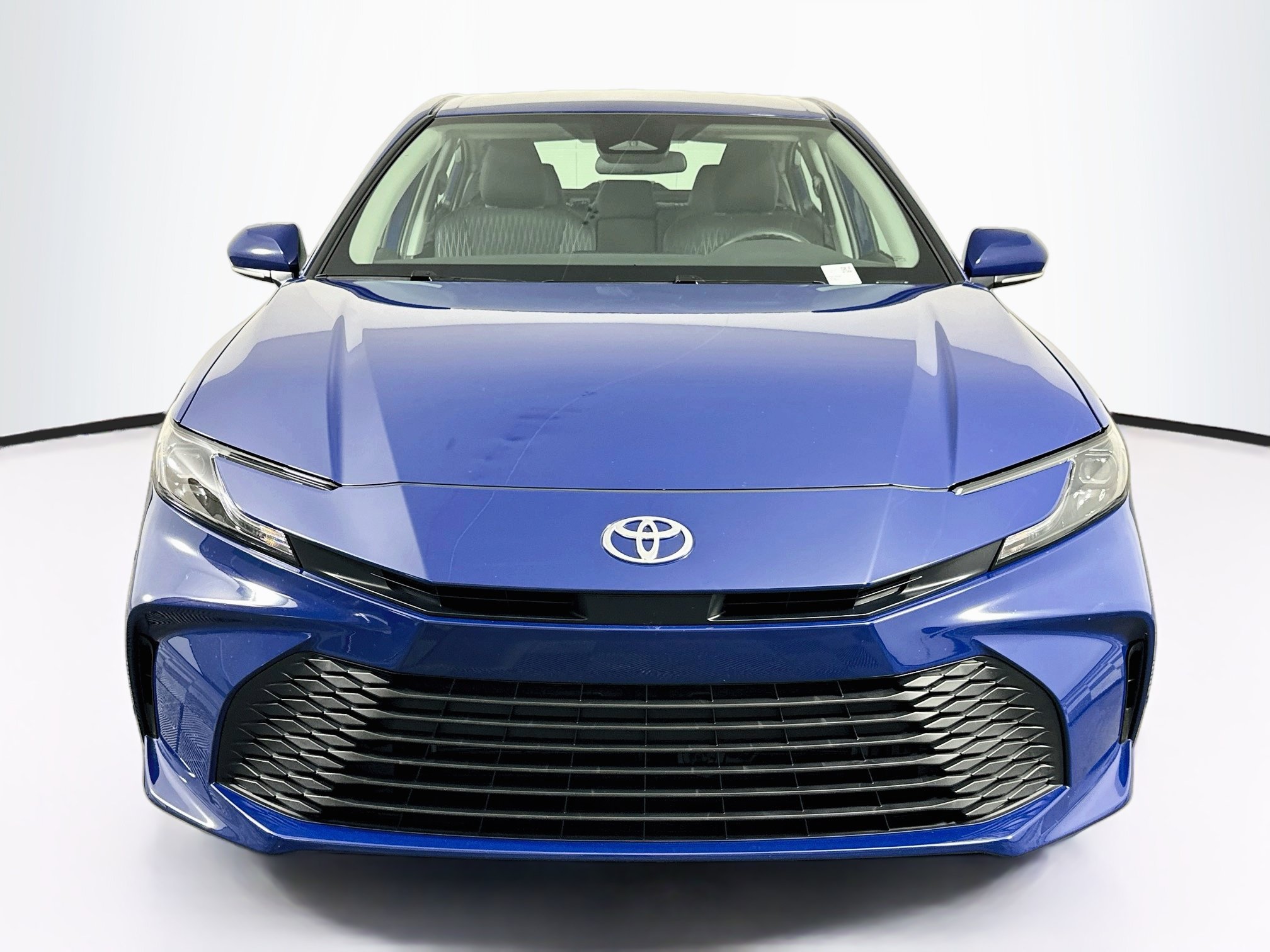 Used 2026 Toyota Camry LE FWD image 2