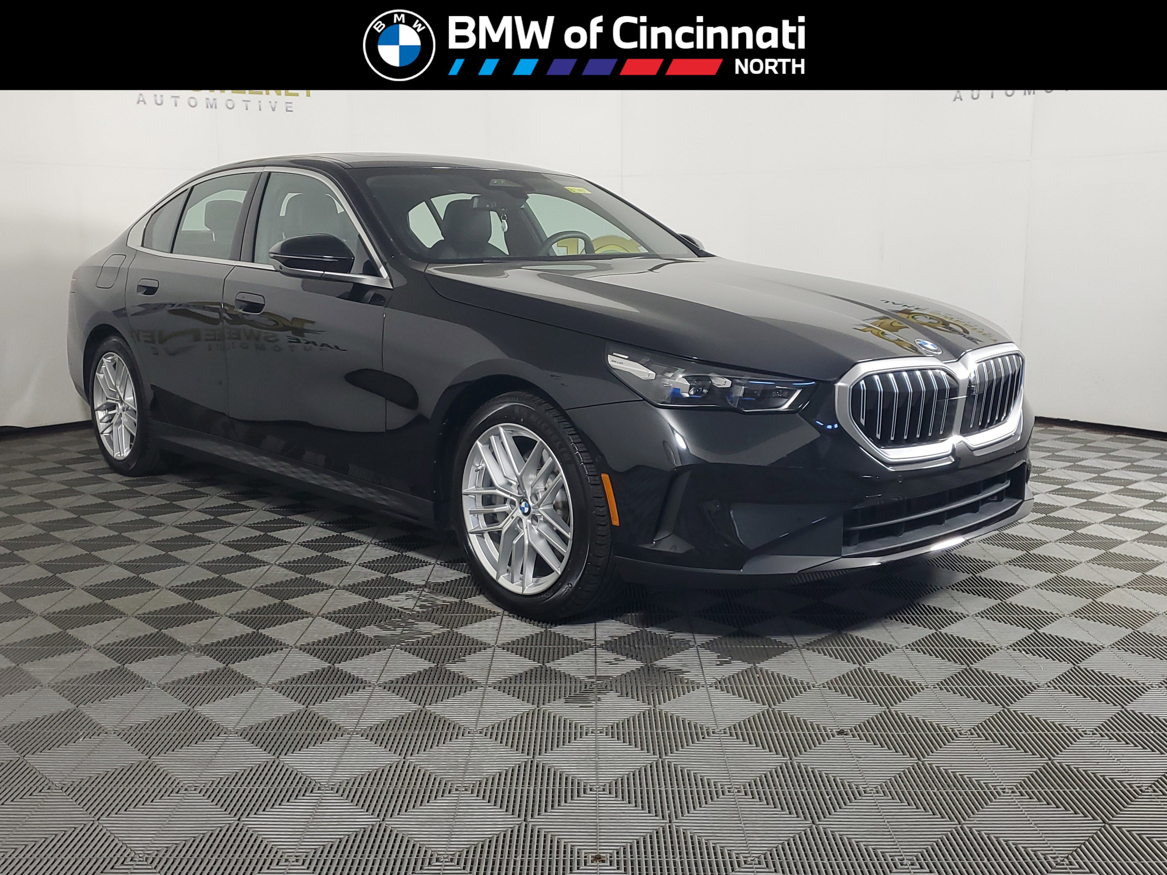 Certified 2024 BMW 530i xDrive w/ Premium Package