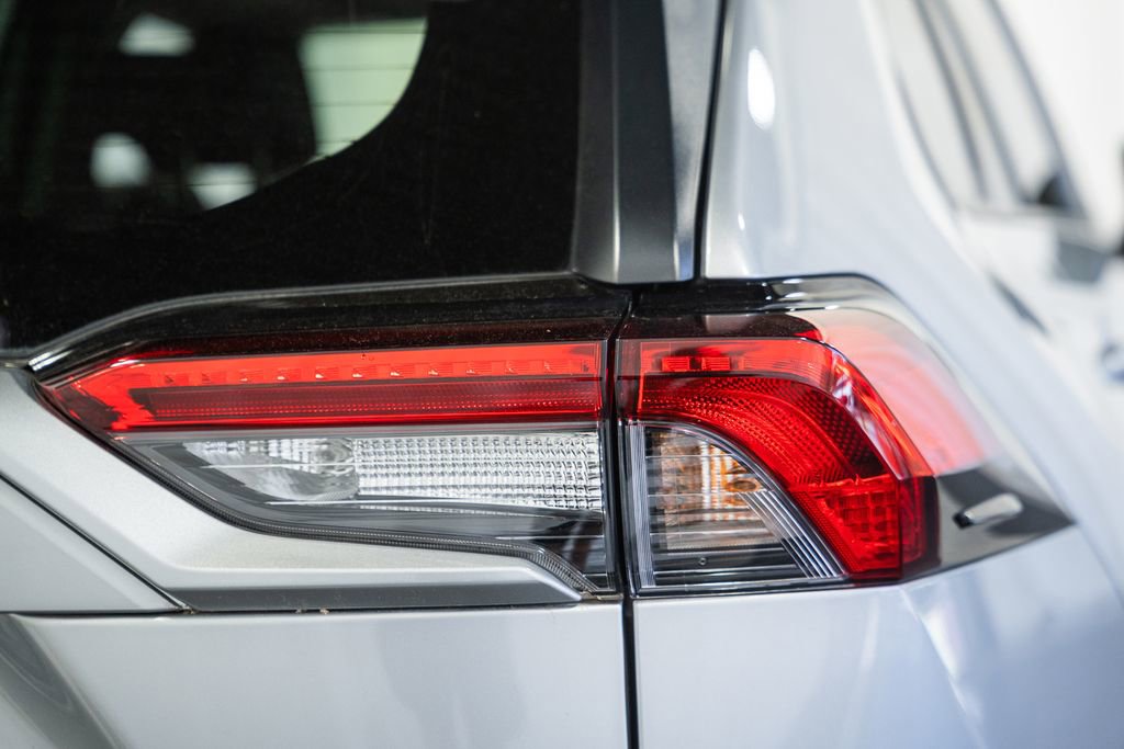 Used 2023 Toyota RAV4 XLE w/ Convenience Package AWD/4WD image 6