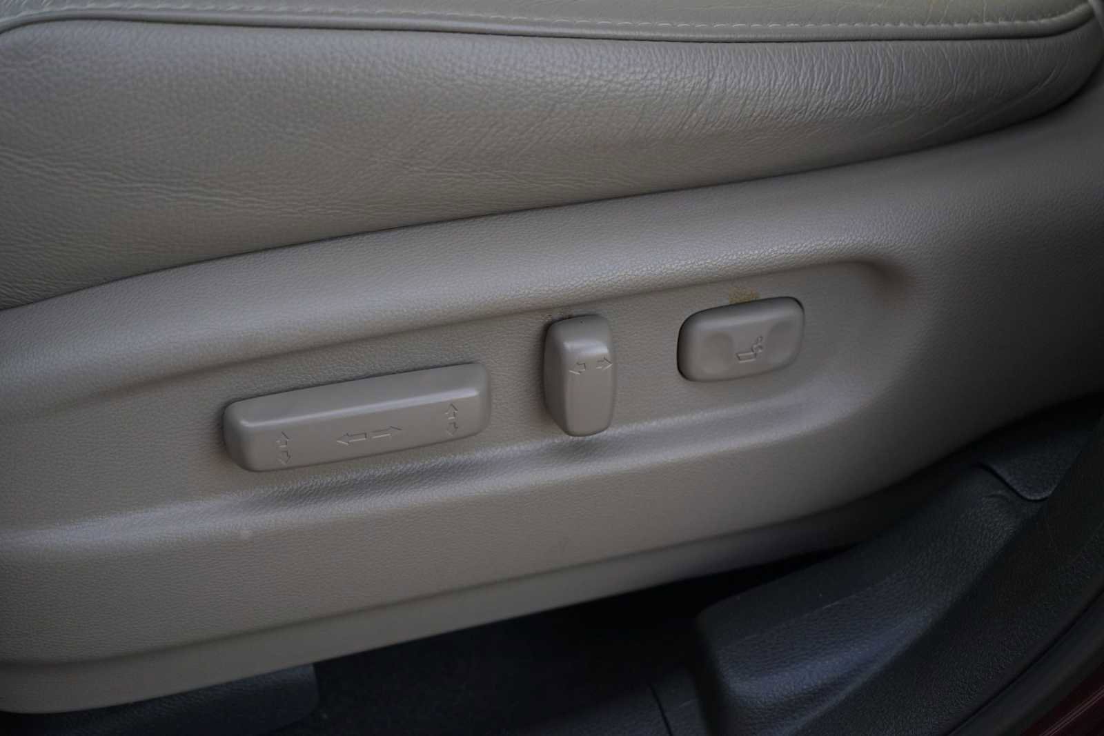 Used 2019 Honda Pilot Touring image 12