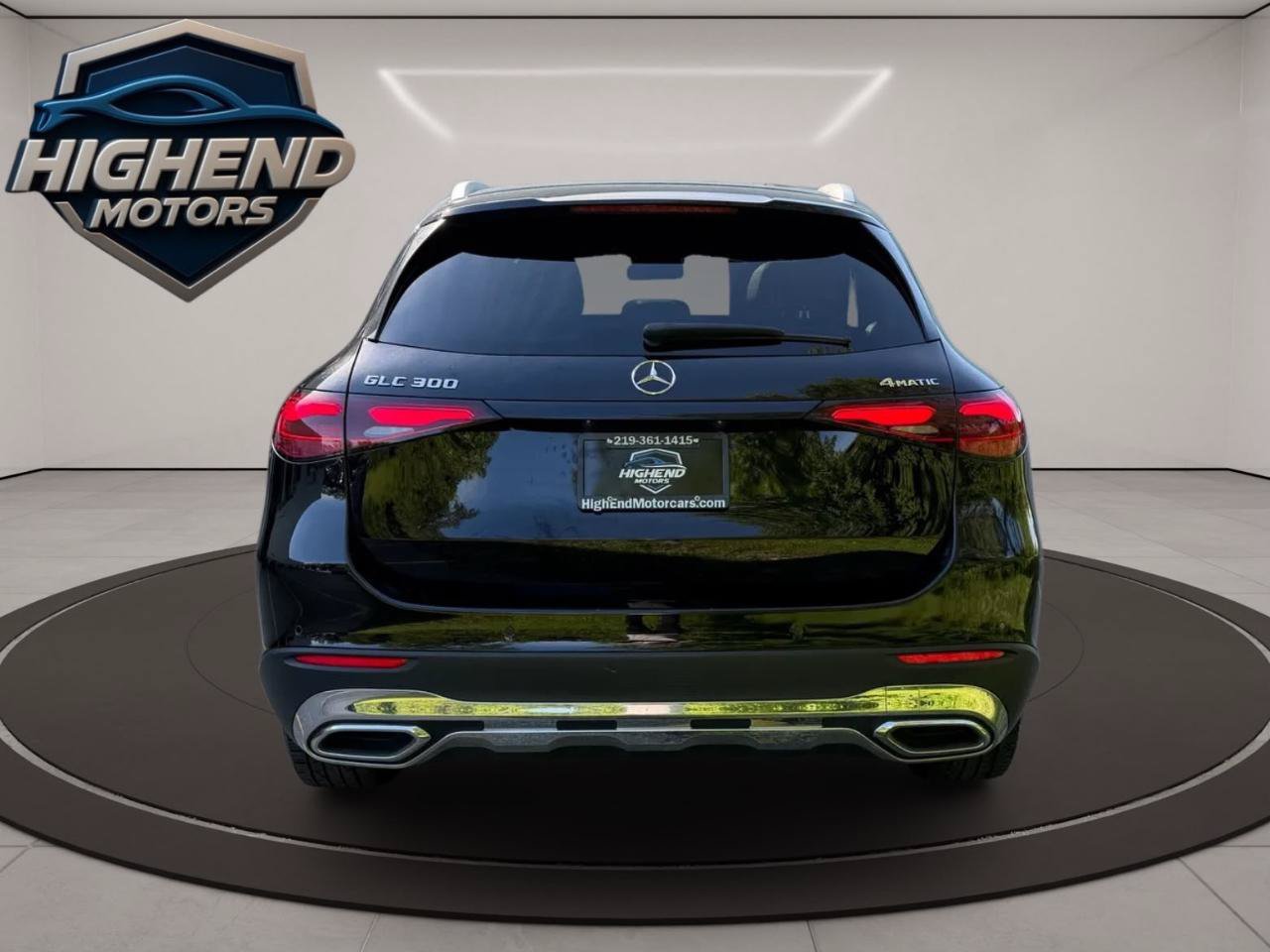 Used 2023 Mercedes-Benz GLC 300 4MATIC image 5