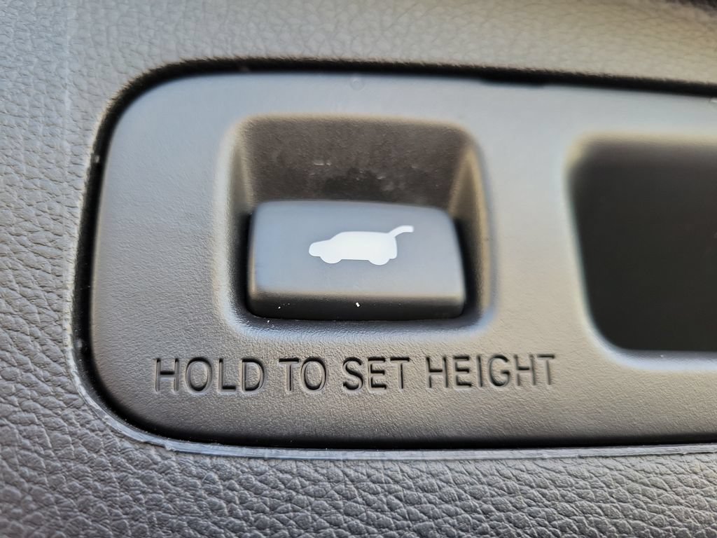 Used 2019 Honda CR-V Touring image 13