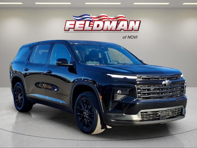 Used 2024 Chevrolet Traverse LS w/ Midnight/Sport Edition FWD image 3