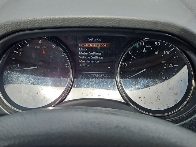 Used 2016 Nissan Rogue S AWD/4WD image 11