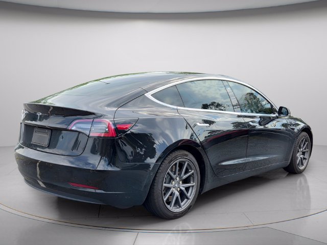 Used 2019 Tesla Model 3 Long Range RWD image 6