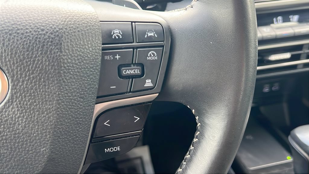 Used 2025 Toyota Camry SE FWD image 20