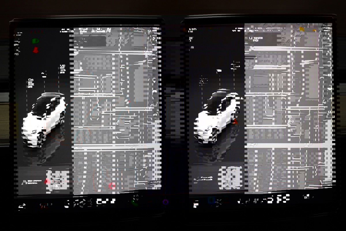 Used 2023 Tesla Model Y Long Range image 24