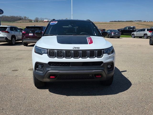 Used 2023 Jeep Compass Trailhawk AWD/4WD image 31