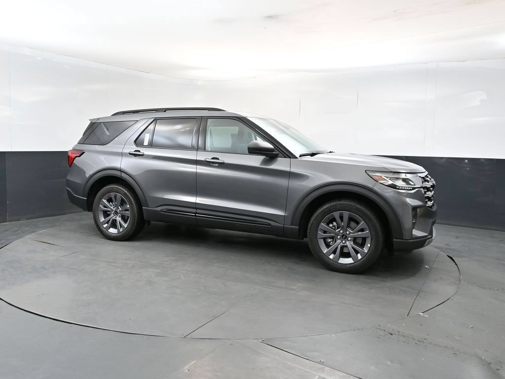 New 2026 Ford Explorer Active w/ Active Comfort Package AWD/4WD image 7