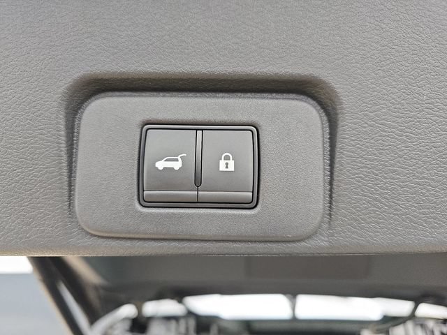 Used 2024 Nissan Rogue SV FWD image 34