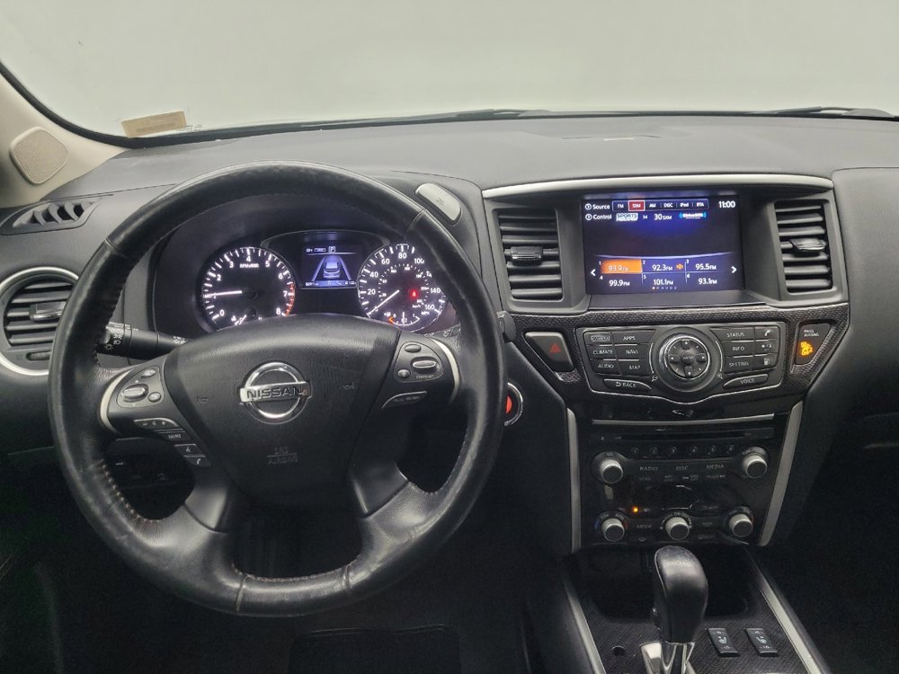 Used 2019 Nissan Pathfinder SL image 22