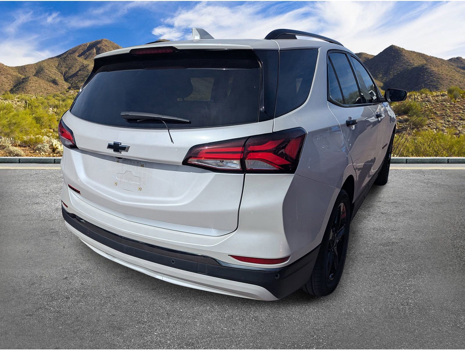 Certified 2023 Chevrolet Equinox Premier w/ Redline Edition FWD image 7