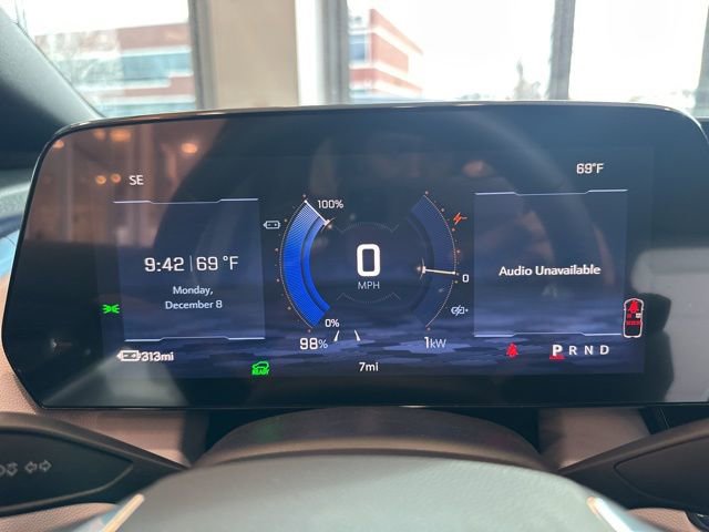 New 2026 Chevrolet Equinox EV LT image 19