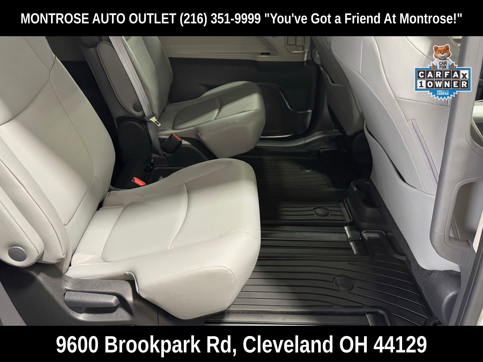 Used 2023 Toyota Sienna XLE image 42