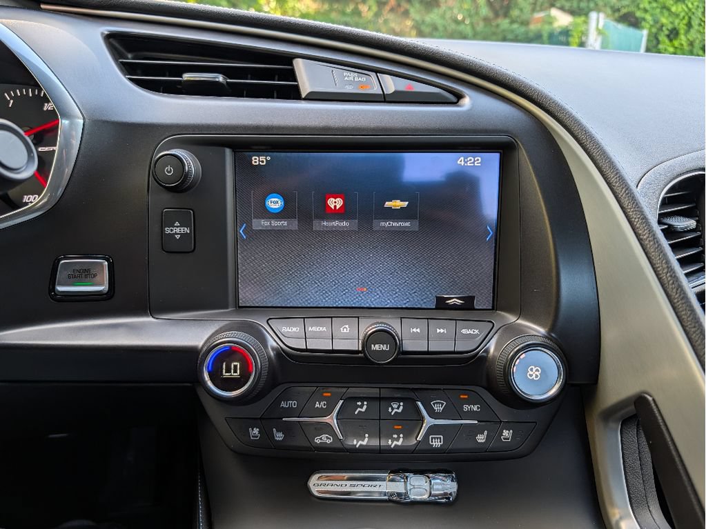 Used 2018 Chevrolet Corvette Grand Sport RWD image 28