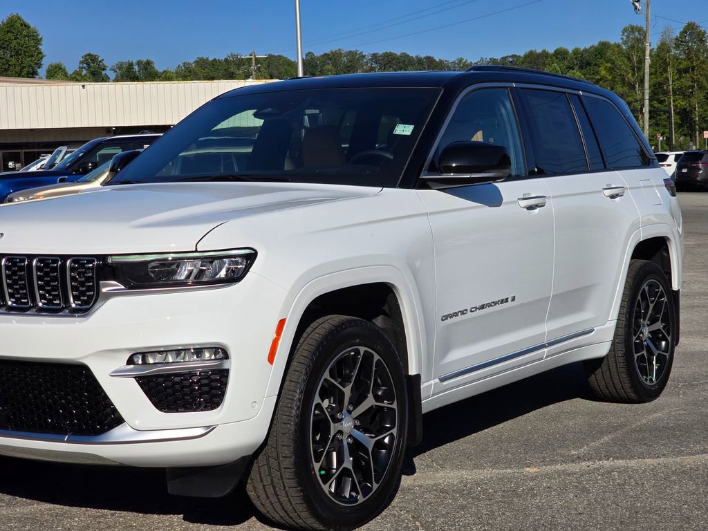 New 2025 Jeep Grand Cherokee Summit image 42