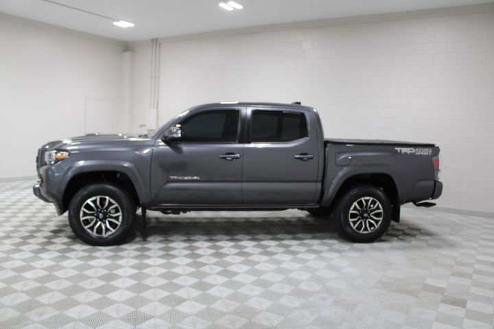 Used 2023 Toyota Tacoma TRD Sport image 4
