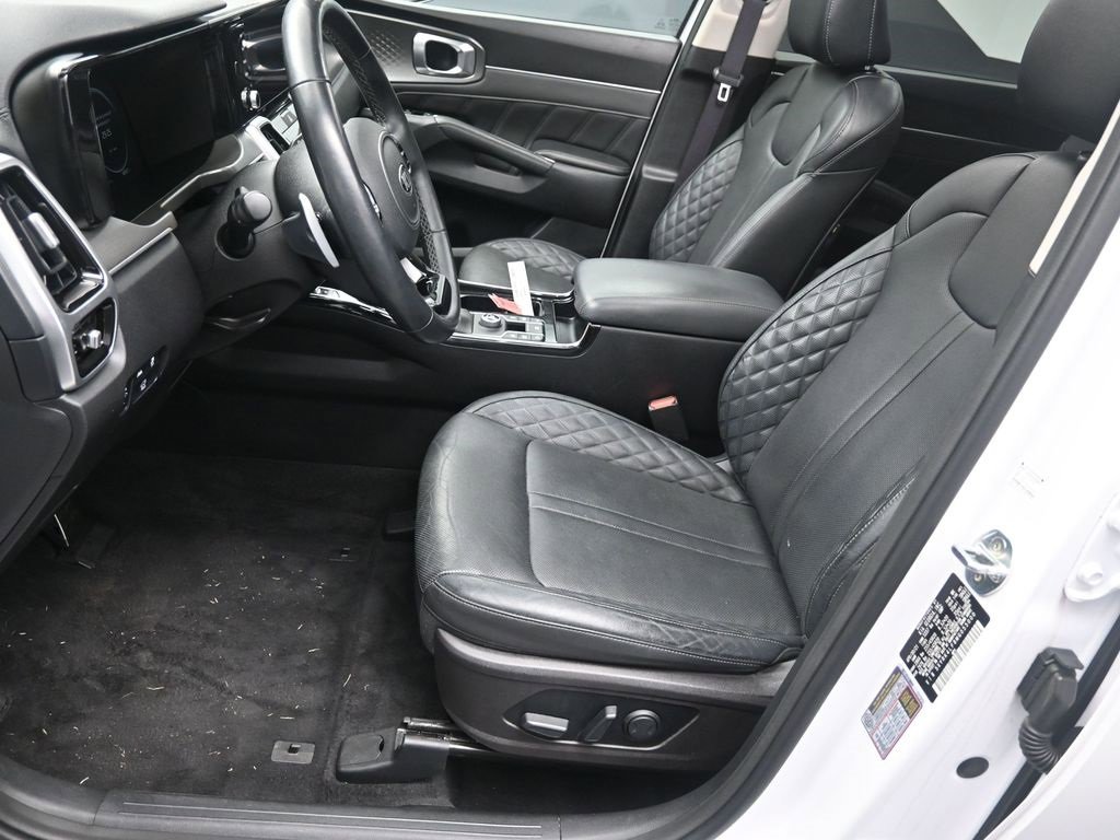 Used 2021 Kia Sorento SX image 18