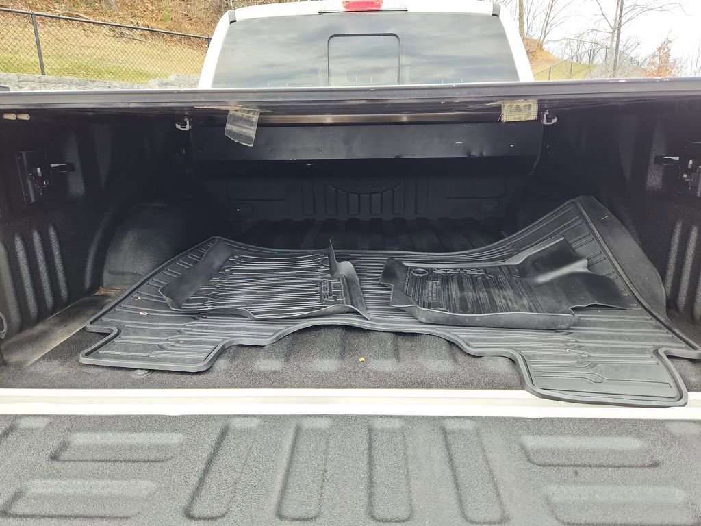 Used 2017 Ford F150 Lariat w/ Equipment Group 502A Luxury image 13