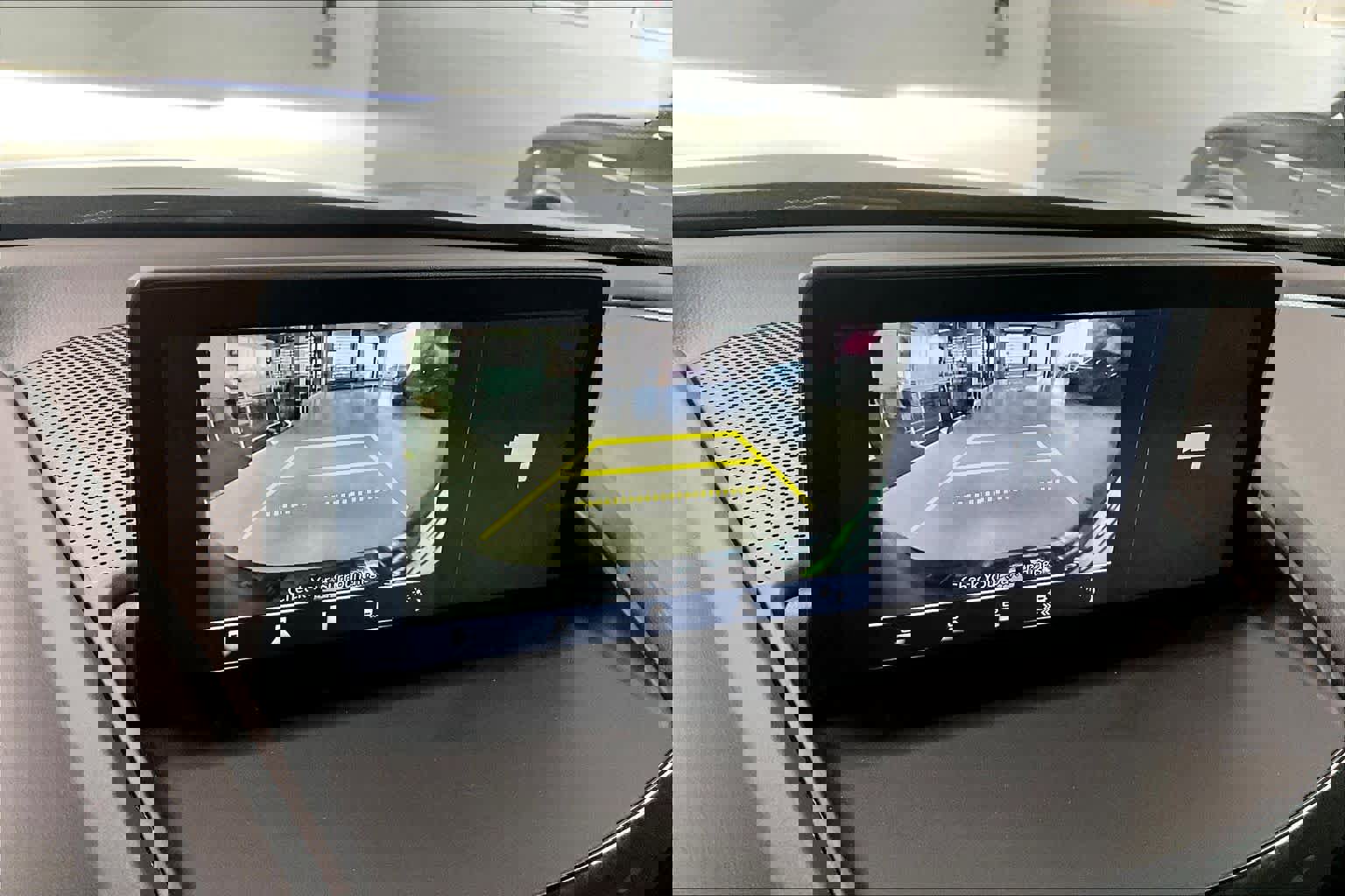 Used 2025 Acura RDX A-Spec image 23