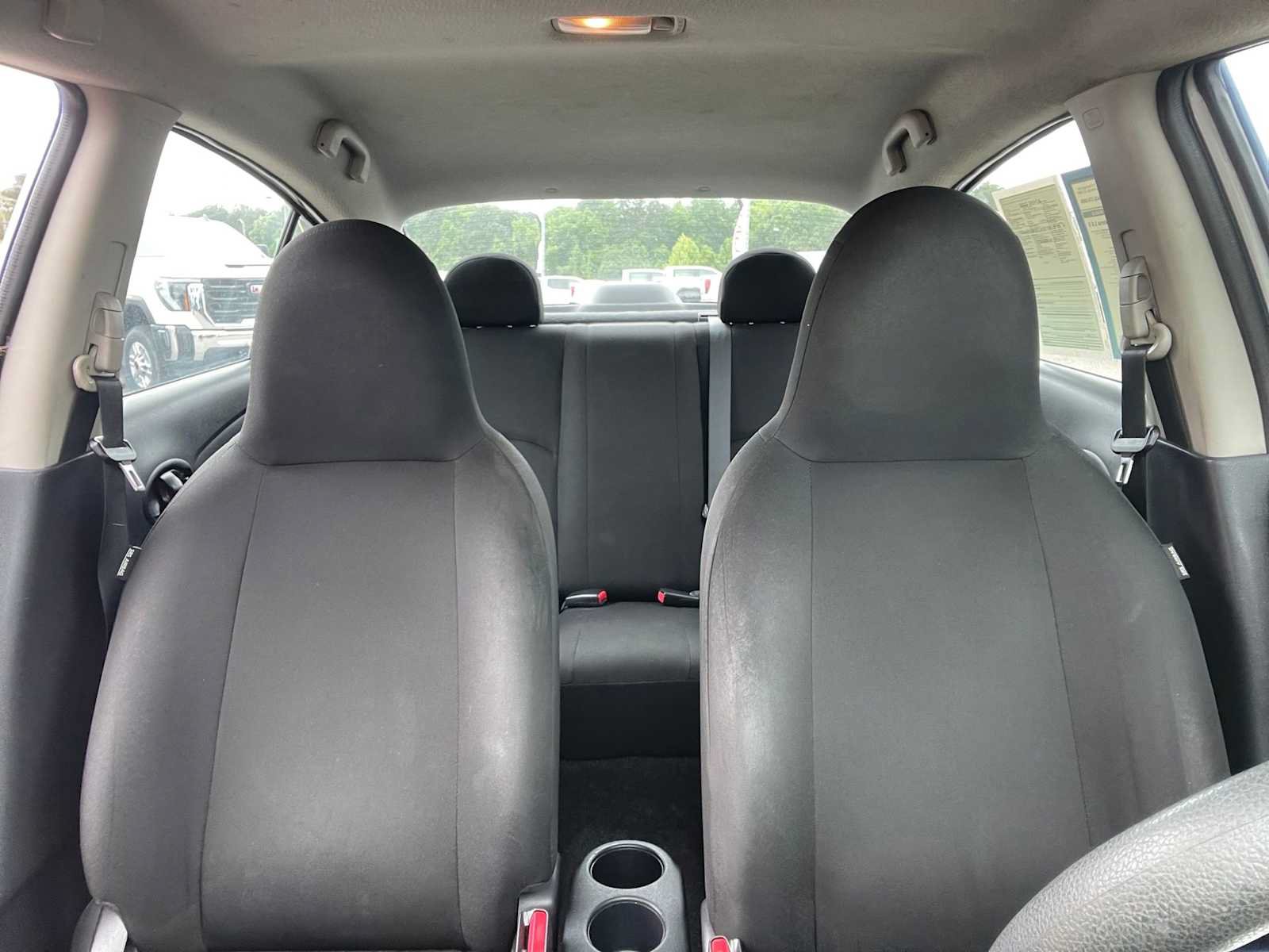 Used 2015 Nissan Versa S FWD image 28