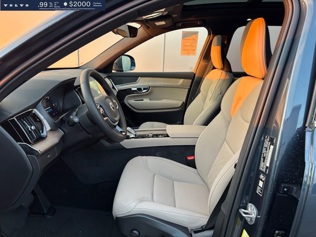New 2026 Volvo XC90 B6 Plus w/ Protection Package AWD/4WD image 15