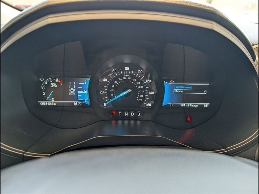 Used 2022 Ford Edge SEL image 25