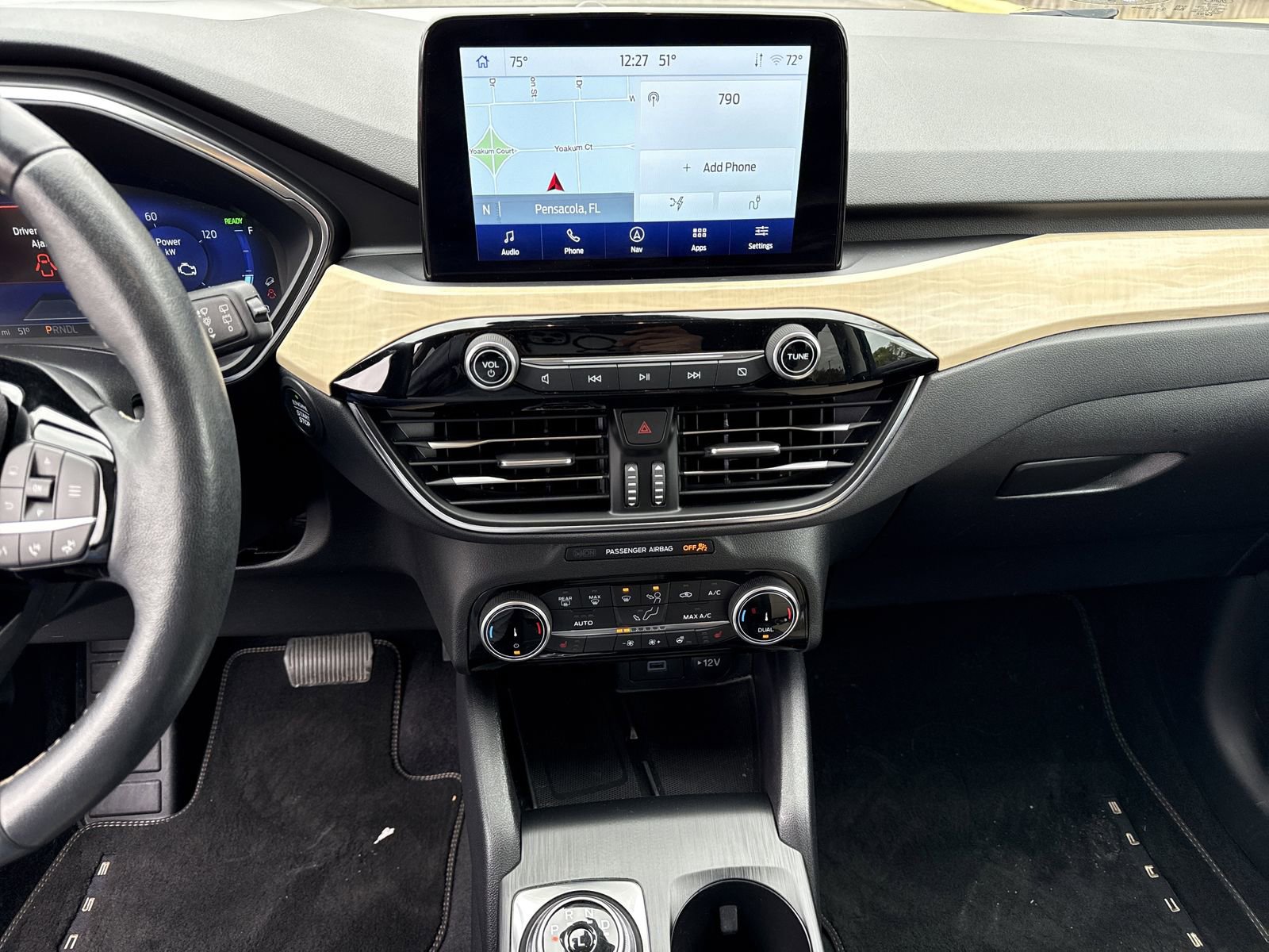 Used 2022 Ford Escape Titanium w/ Titanium Premium Package FWD image 32