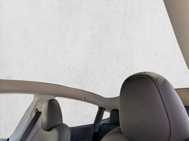 Used 2023 Tesla Model Y Long Range image 15