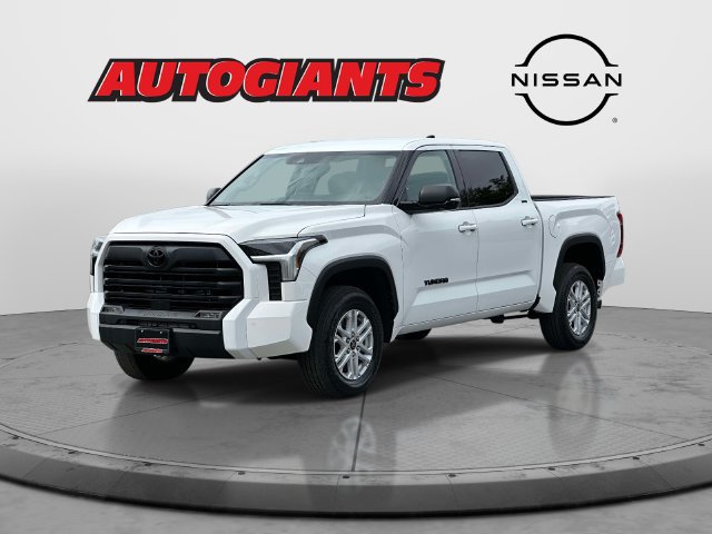 Used 2023 Toyota Tundra SR5 AWD/4WD image 8