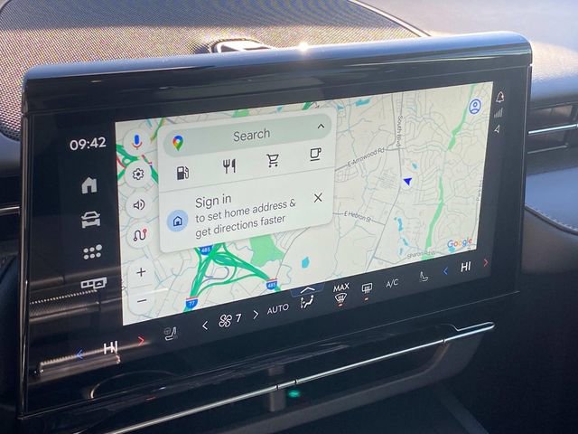 Used 2026 Lincoln Nautilus Premier w/ Equipment Group 102A image 22