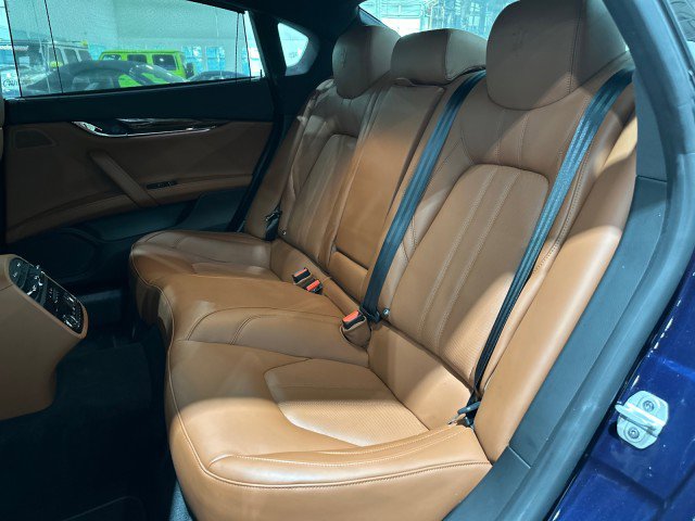 Used 2018 Maserati Quattroporte S GranSport RWD image 46