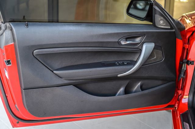 Used 2016 BMW M235i Coupe image 40