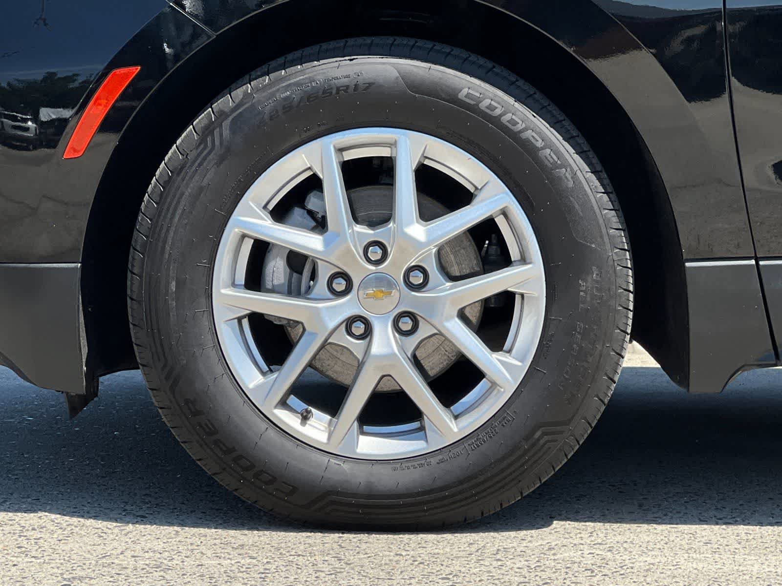 Used 2022 Chevrolet Equinox LT FWD image 27