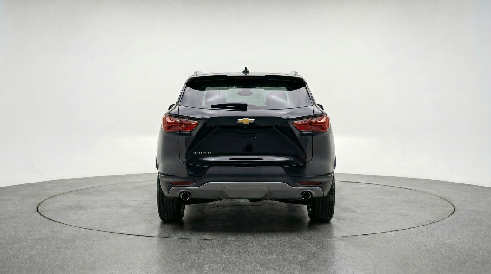 Used 2025 Chevrolet Blazer LT FWD image 7