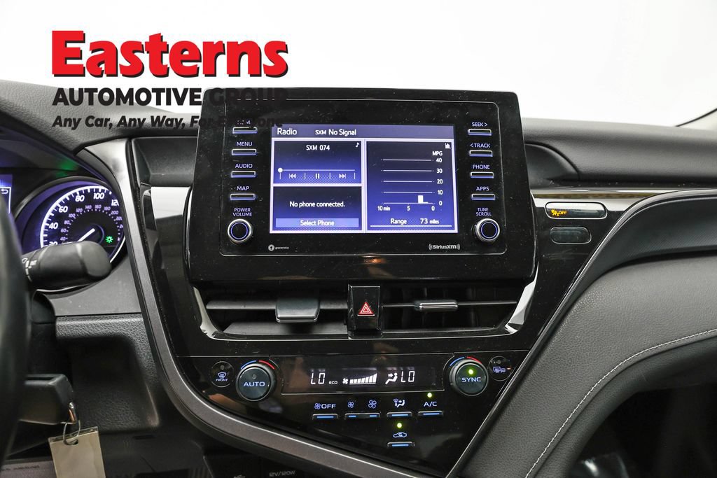 Used 2023 Toyota Camry SE FWD image 11