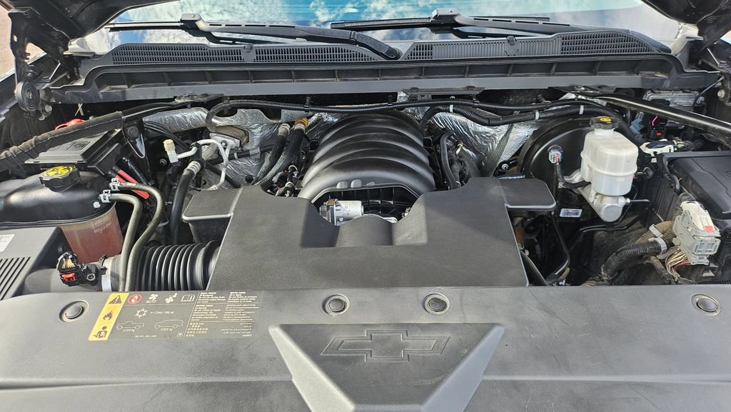 Used 2018 Chevrolet Silverado 1500 LTZ Z71 w/ LTZ Plus Package AWD/4WD image 44