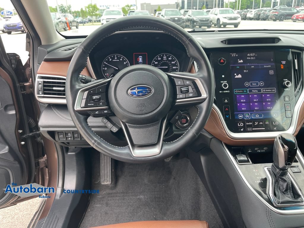 Used 2021 Subaru Outback Touring AWD/4WD image 13