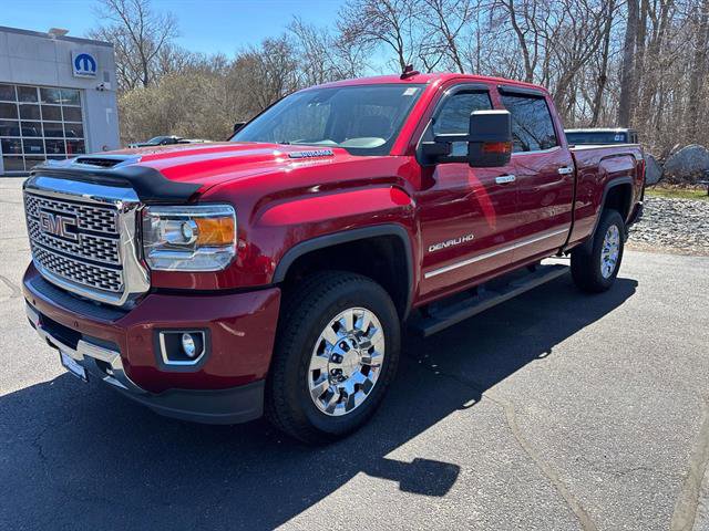 Used 2019 GMC Sierra 2500 Denali w/ Duramax Plus Package AWD/4WD image 7