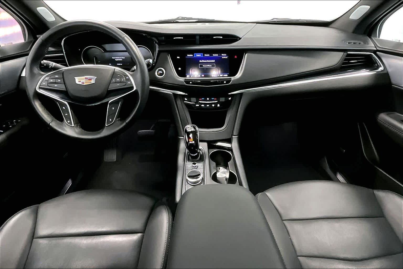 Used 2024 Cadillac XT5 Premium Luxury AWD/4WD image 9