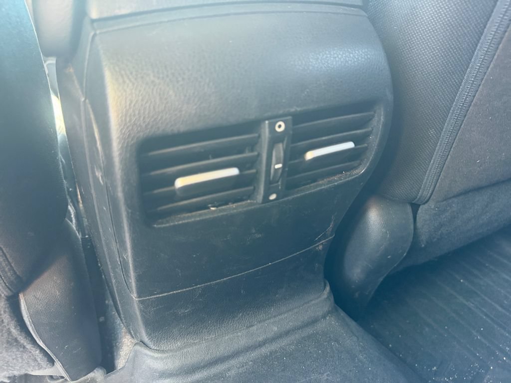 Used 2013 Honda Crosstour EX image 32