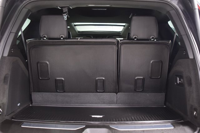 Used 2023 Cadillac Escalade Sport w/ LPO, ONYX Package image 24