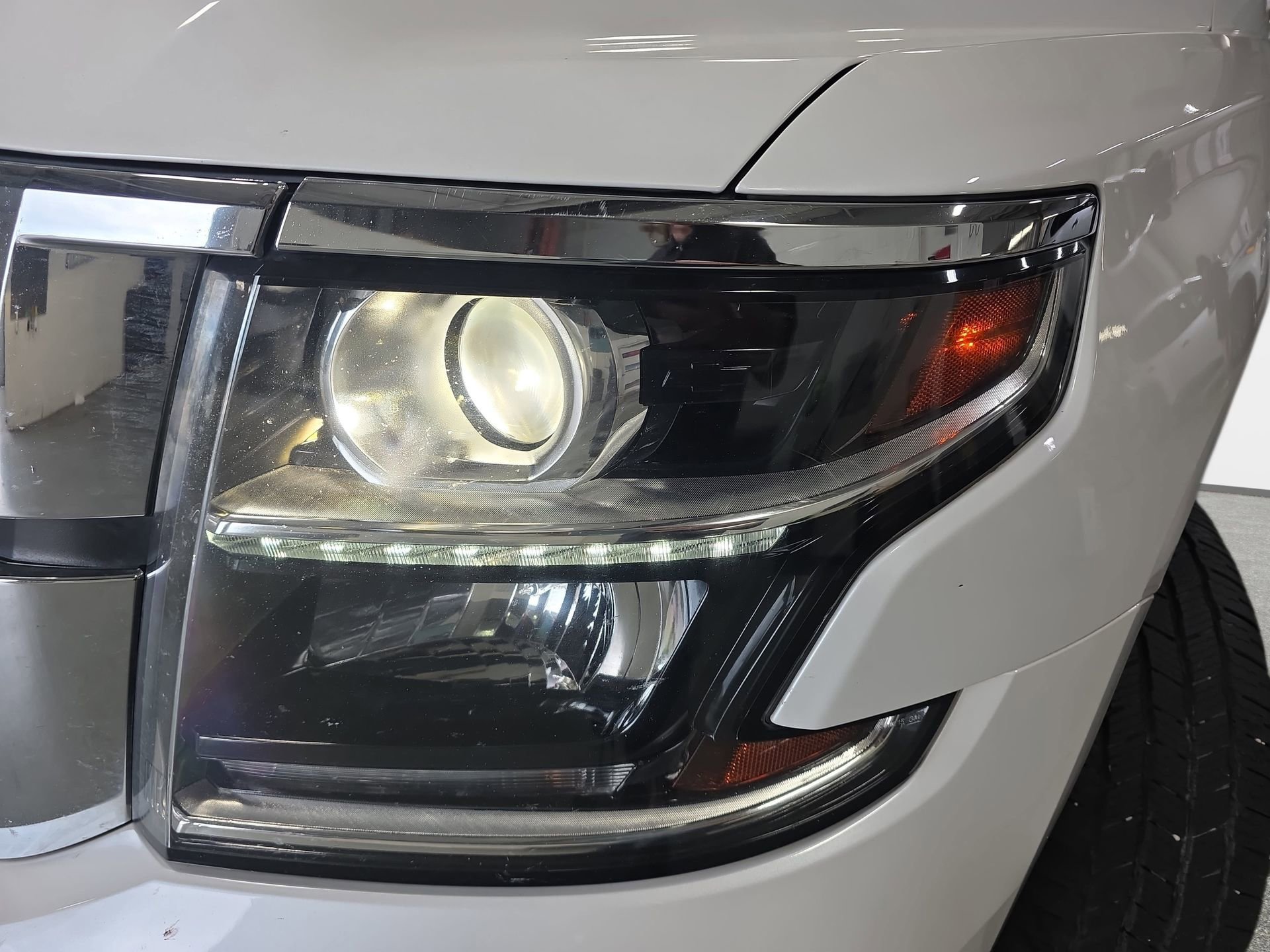 Used 2016 Chevrolet Tahoe LTZ AWD/4WD image 30