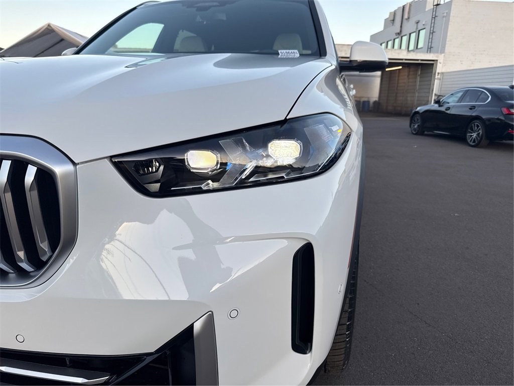 New 2026 BMW X5 sDrive40i image 16