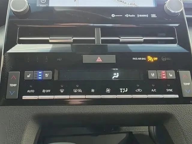 Used 2022 Toyota Avalon Touring w/ Advanced Safety Package image 30