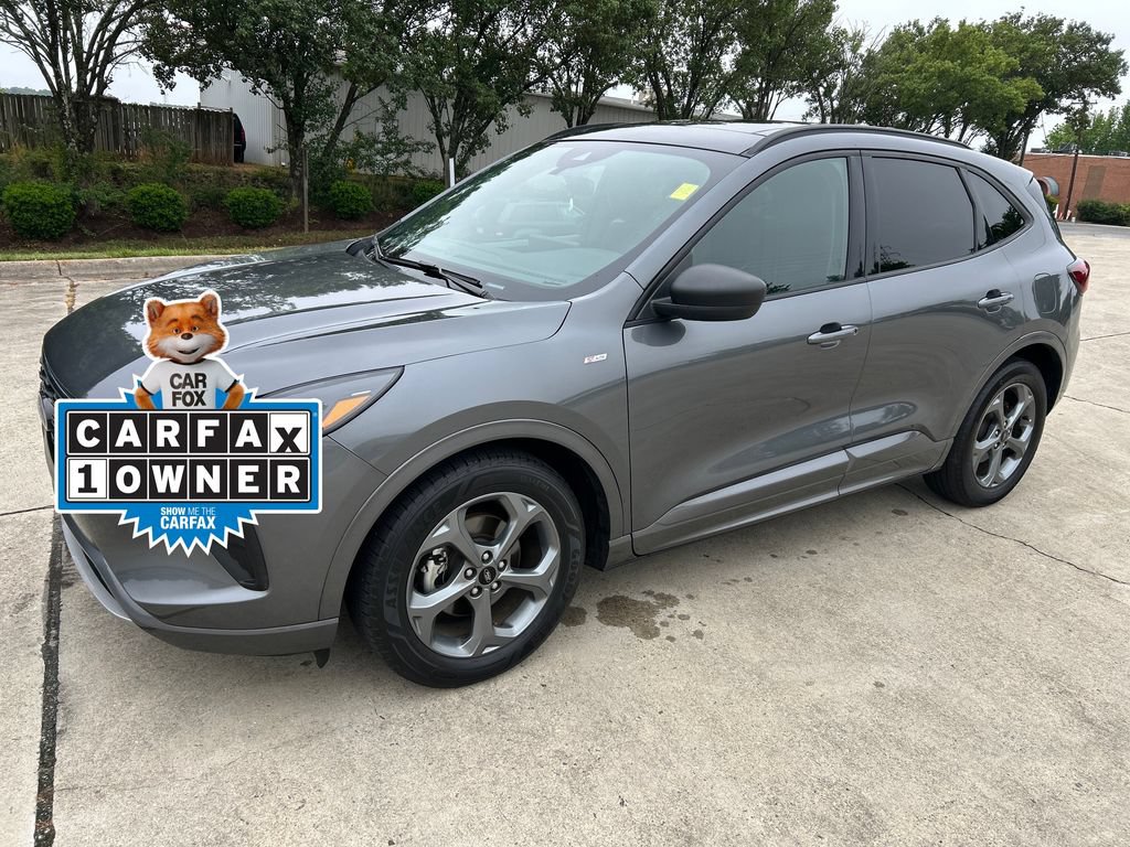 Used 2023 Ford Escape ST-Line w/ Tech Pack #1 FWD image 1