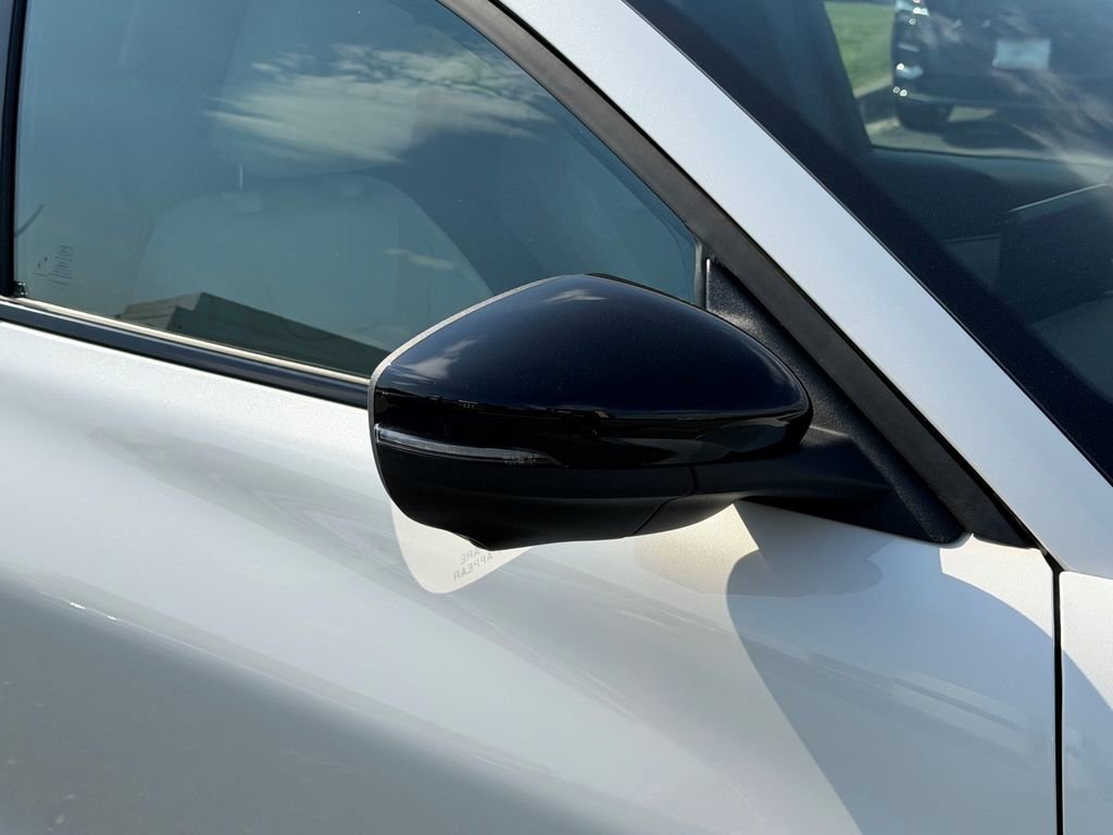 Used 2025 Ford Mustang Mach-E Premium AWD/4WD image 12