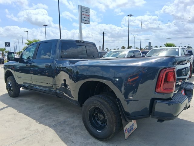 New 2026 RAM 3500 Laramie AWD/4WD image 5