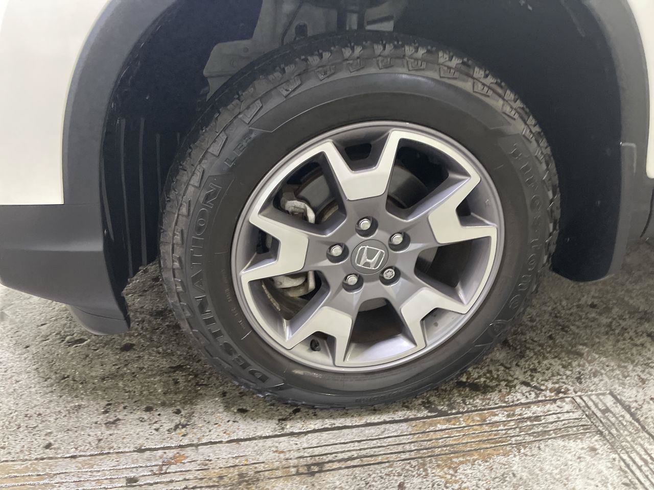 Certified 2023 Honda Passport TrailSport image 10