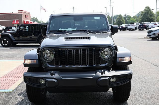 New 2025 Jeep Gladiator Sport image 2